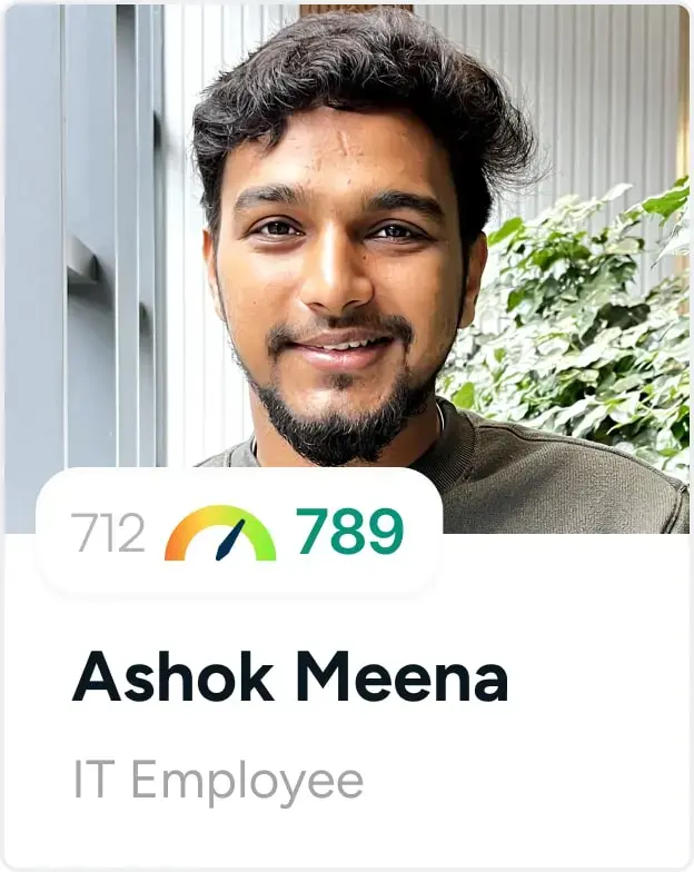 A smiling person with their name, job description and credit score